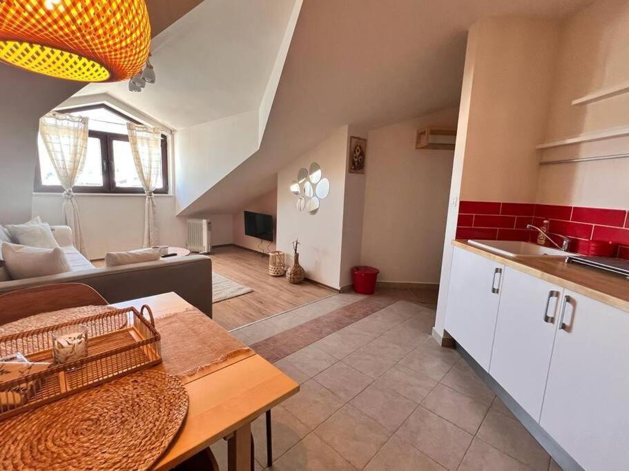 Cozy 1 Bedroom Apartment Next To The Gondola Bansko Exterior foto